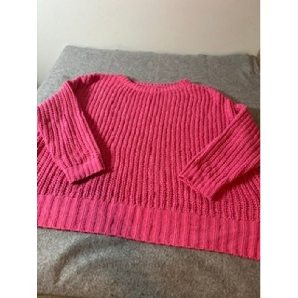 American Eagle Pink Chenille Ribbed Knit Oversized Sweater Medium